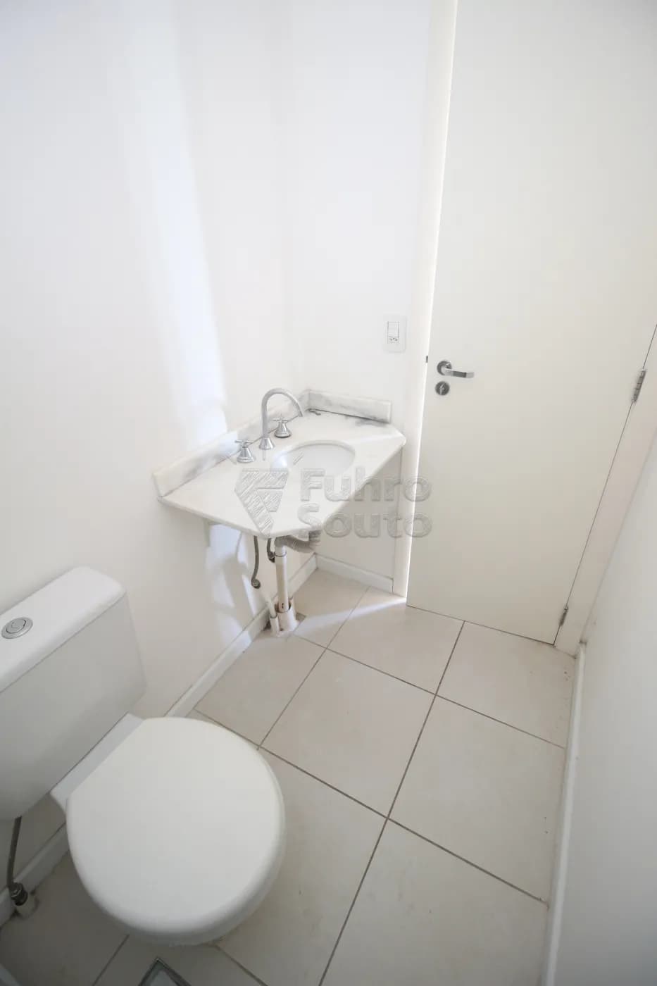 xk3nm9-pelotas-apartamento-padrao-areal-25-03-2024_23-30-55-25.webp