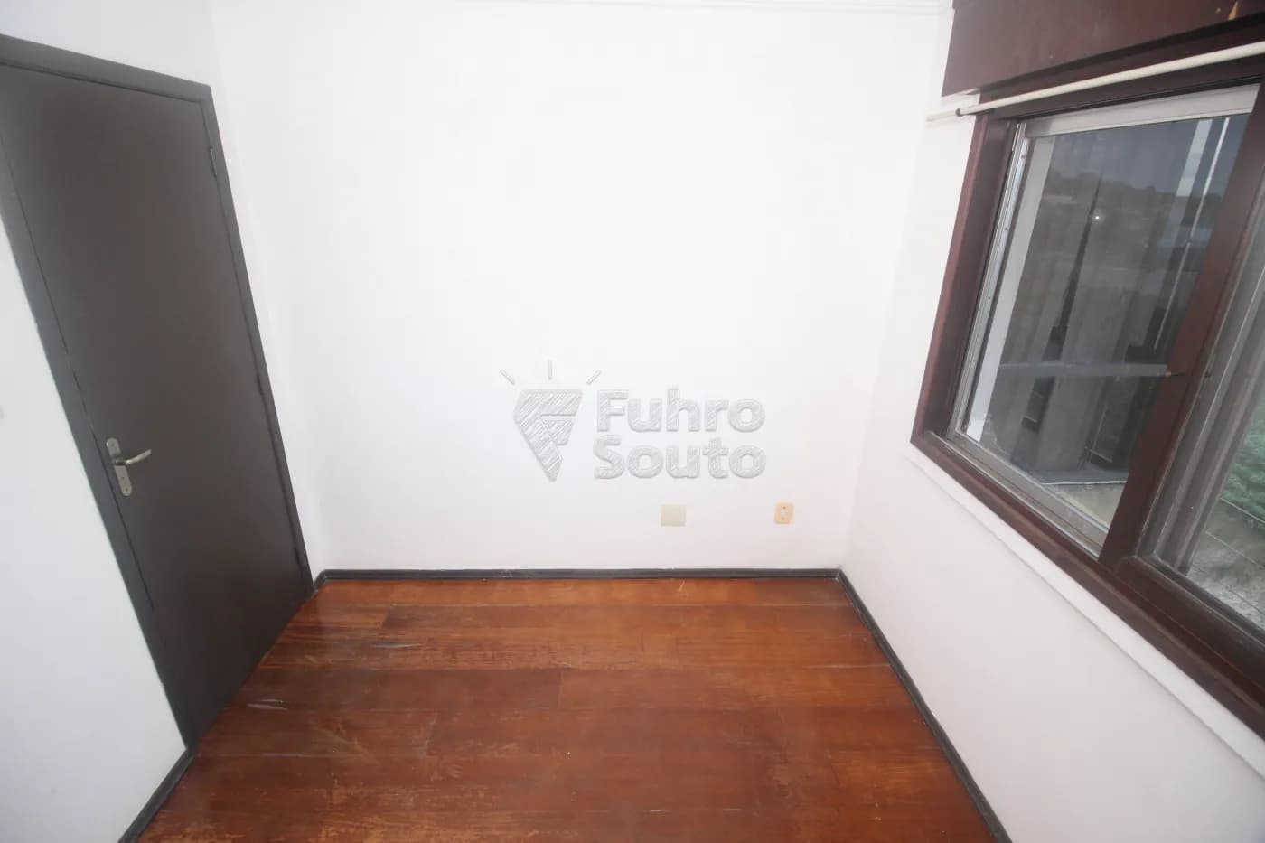 xlhdhs-pelotas-apartamento-padrao-tres-vendas-04-10-2025_02-29-52-8.webp