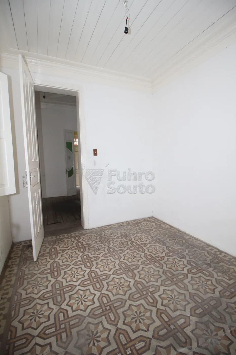 xnfwld-pelotas-casa-padrao-centro-18-06-2024_16-06-10-16.webp