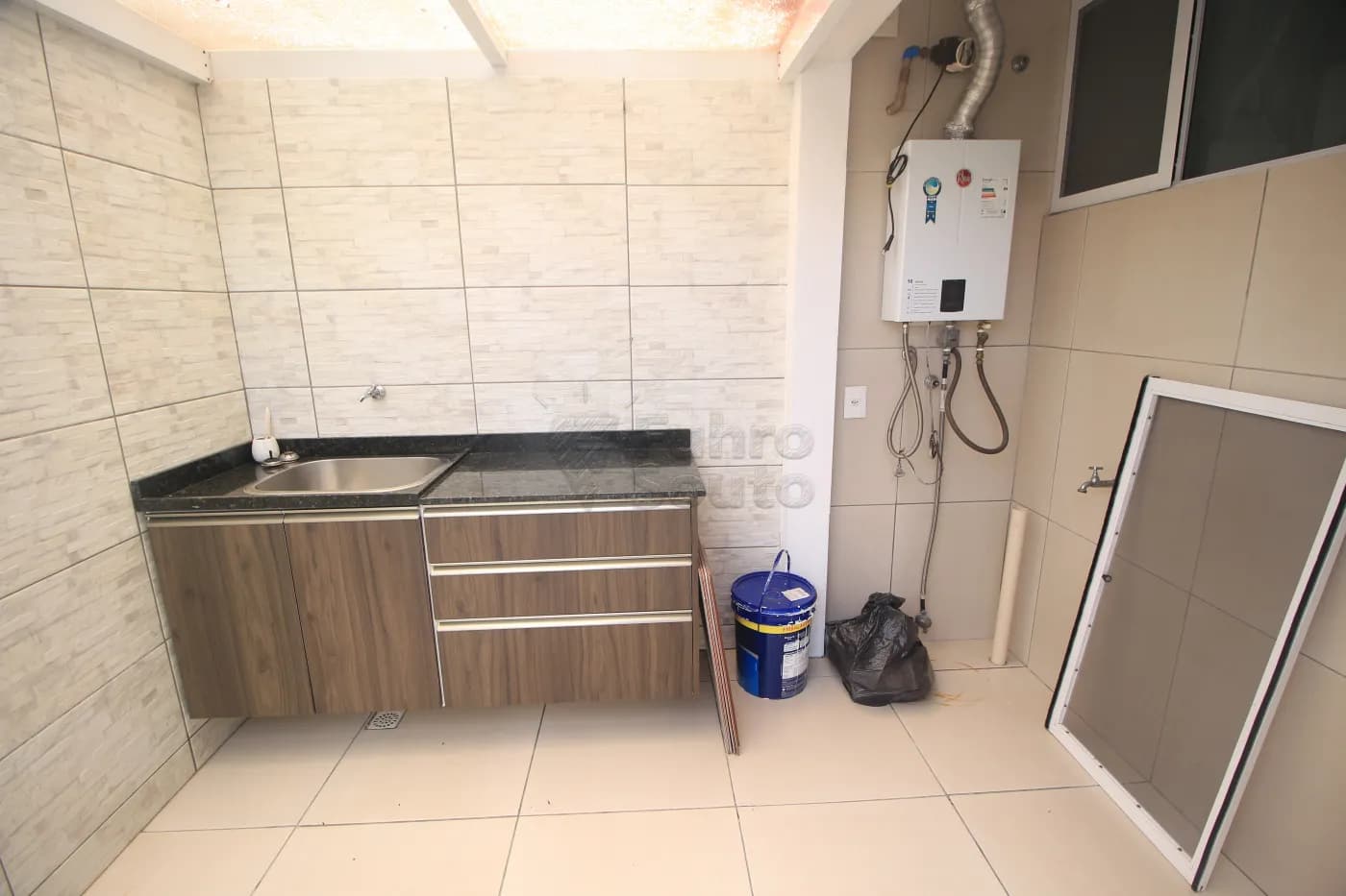 xqe20w-pelotas-casa-condominio-areal-11-12-2024_01-43-43-34.webp