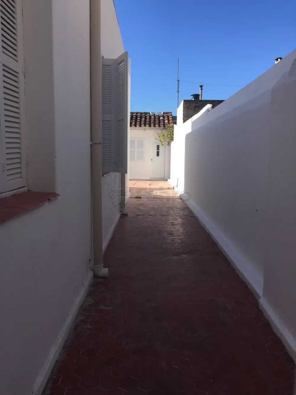 xqez35-pelotas-casa-padrao-centro-09-02-2023_09-26-43-9.webp