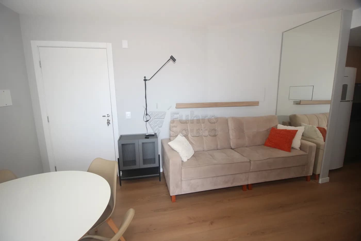 y0omr-pelotas-apartamento-padrao-sao-goncalo-14-04-2025_08-45-35-22.webp