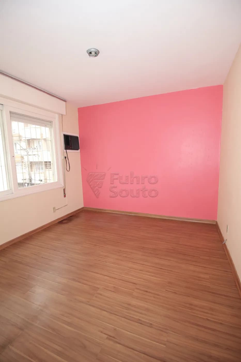 y1qm9p-pelotas-apartamento-padrao-centro-03-04-2024_23-42-32-14.webp
