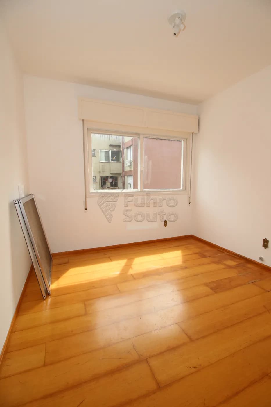 y3nsk-pelotas-apartamento-padrao-centro-29-02-2024_00-33-59-12.webp