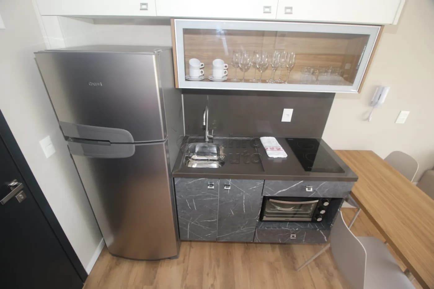 y663u-pelotas-apartamento-loft-studio-sao-goncalo-17-05-2025_11-53-39-3.webp