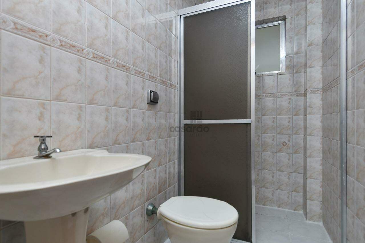 y6s4u4-apartamento-2-quartos-no-pelotas-banheiro-social.jpg