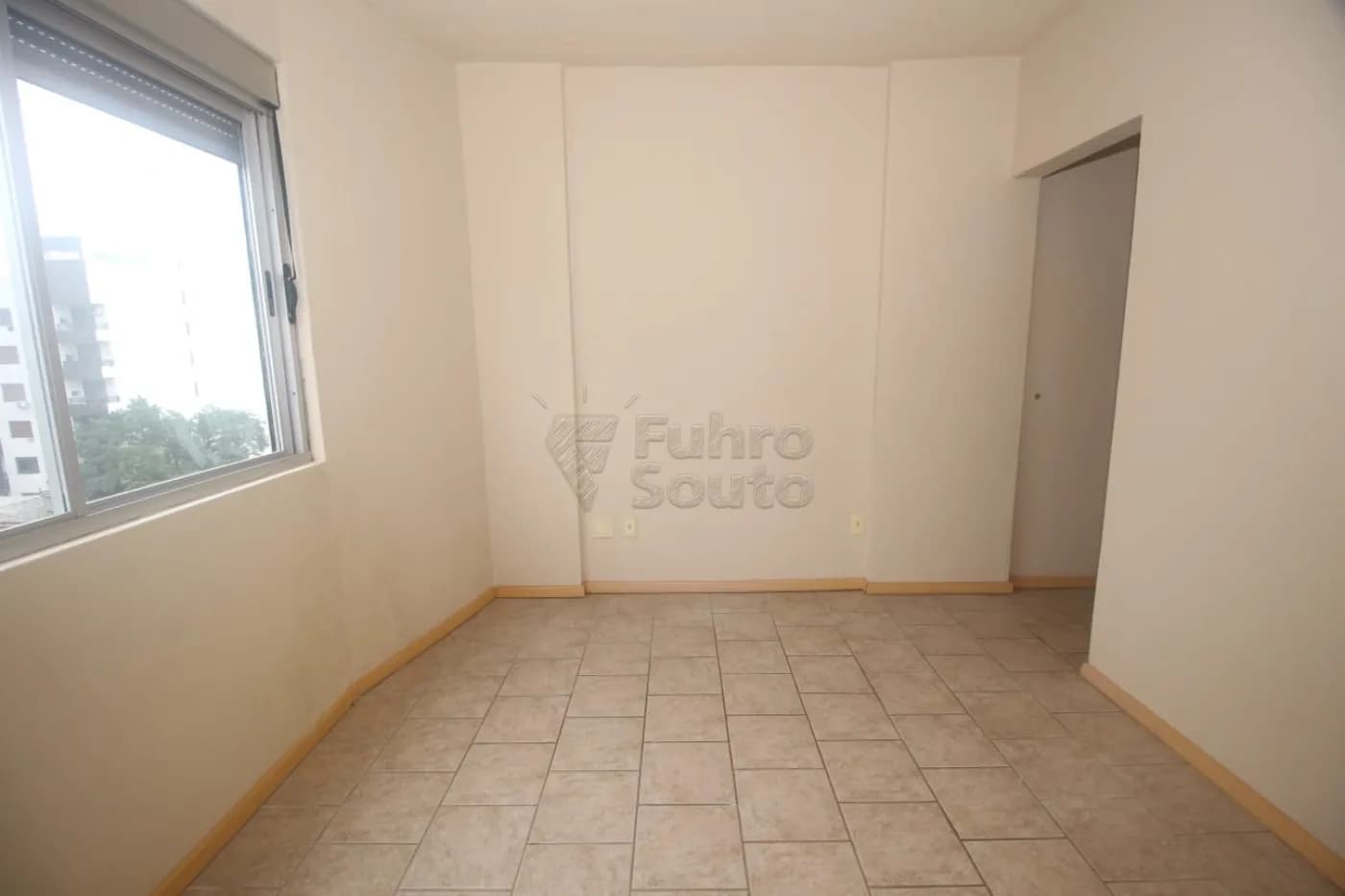 y87kj-pelotas-apartamento-padrao-centro-15-07-2025_10-03-01-17.webp