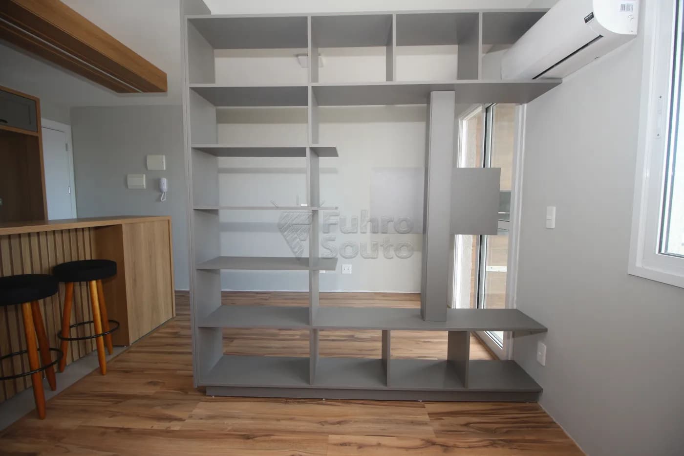 y8iw8-pelotas-apartamento-loft-studio-centro-07-02-2025_23-57-06-7.webp