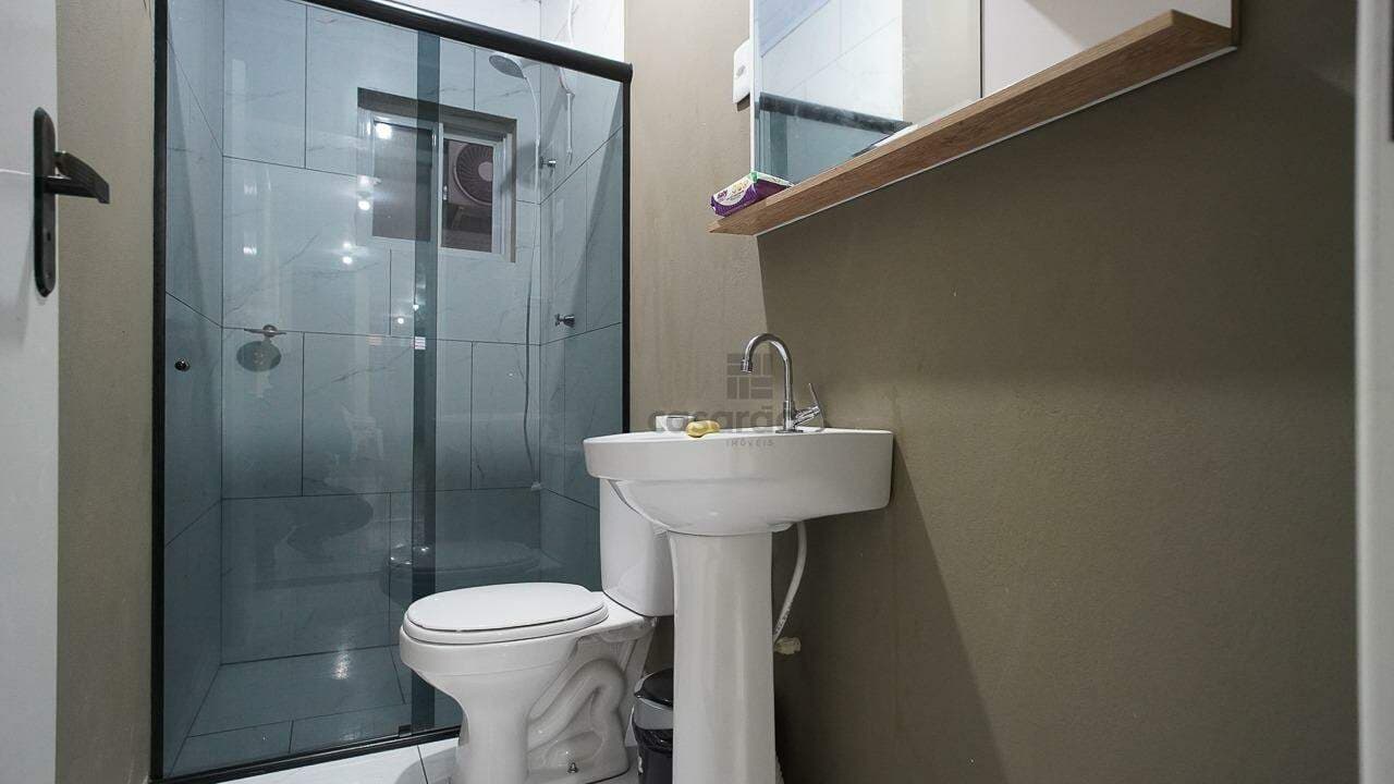 y9gp36-apartamento-2-quartos-no-pelotas-banheiro-social.jpg