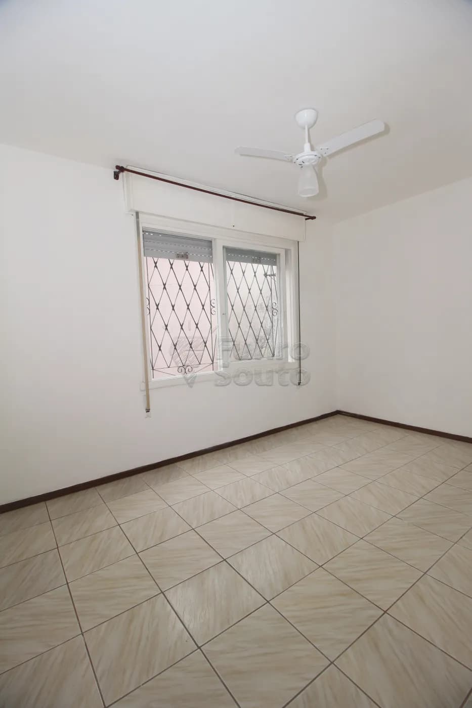 y9tmrh-pelotas-apartamento-padrao-centro-20-11-2024_00-22-24-6.webp