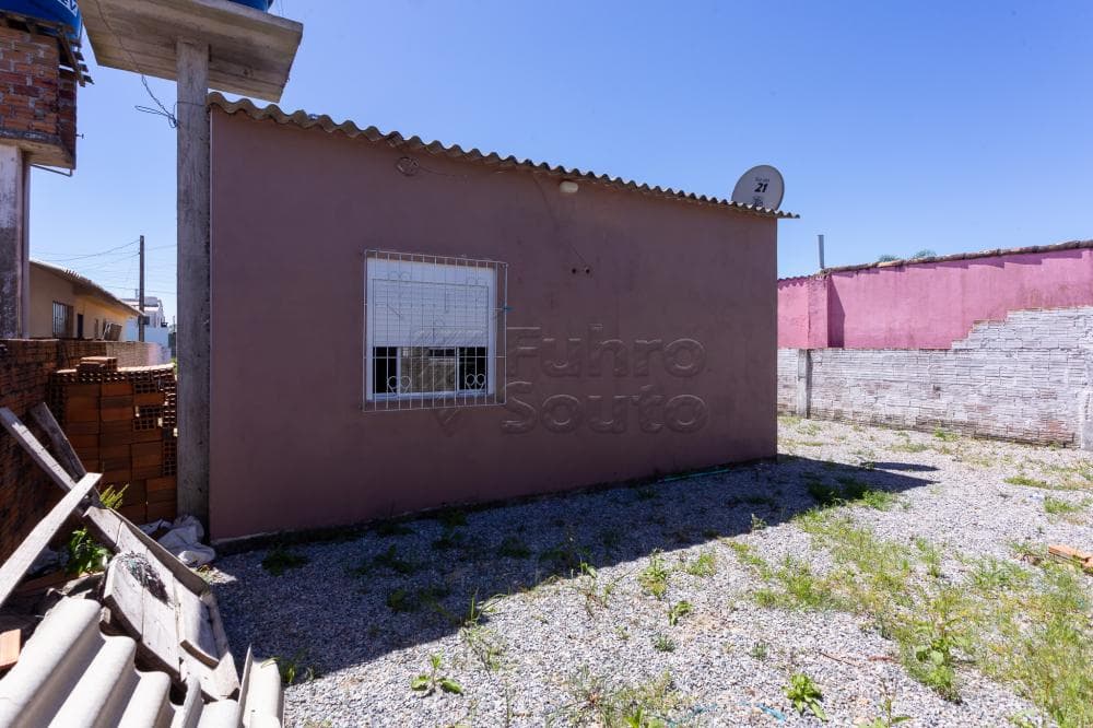 ya48qi-pelotas-casa-padrao-tres-vendas-21-12-2022_11-43-19-29.jpg