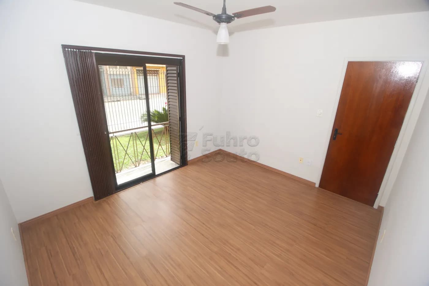 yfcqv-pelotas-apartamento-padrao-centro-29-08-2025_21-54-16-12.webp
