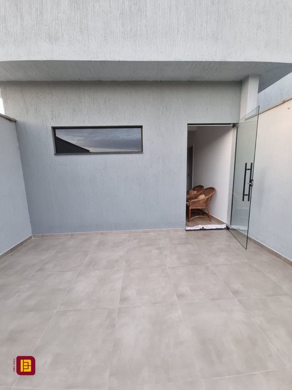 yhaznl-iwXHAKP5eGvOQ6Uv7RJ_468186655ed4a57175.jpg