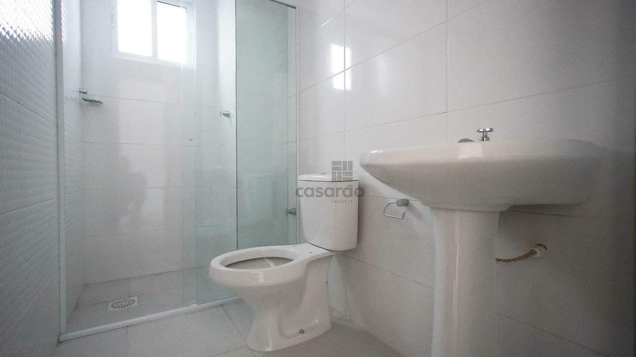 ykwyaw-apartamento-2-quartos-no-pelotas-banheiro-social.jpg