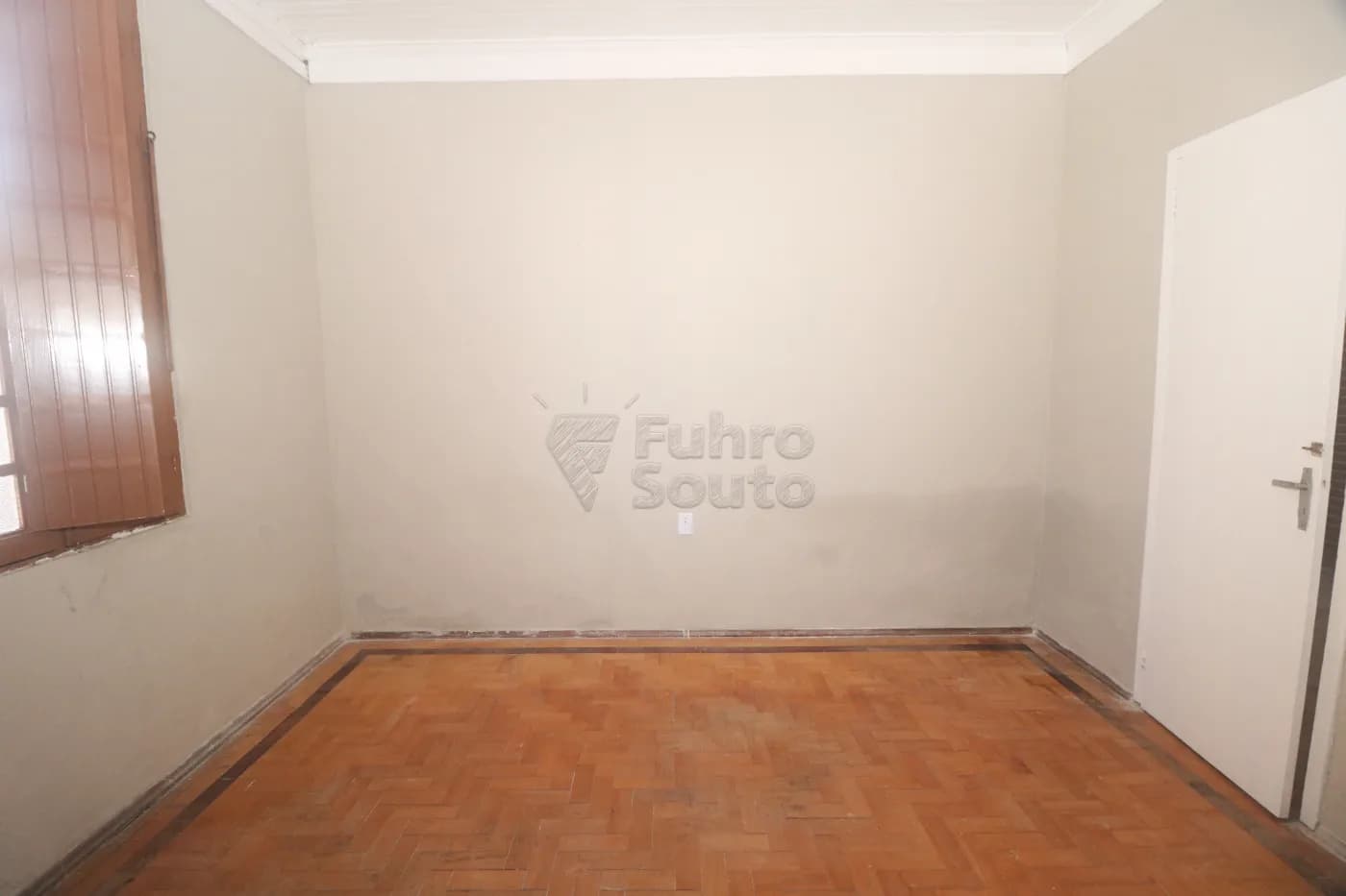 yl24pt-pelotas-casa-padrao-centro-10-07-2026_00-16-55-6a506427902d3.webp