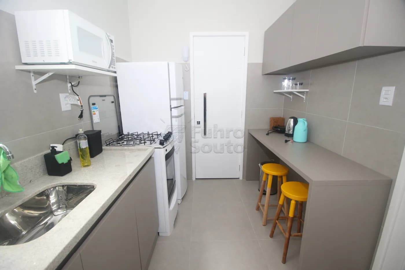 ym5zn2t-pelotas-apartamento-padrao-centro-18-09-2025_23-14-31-12.webp