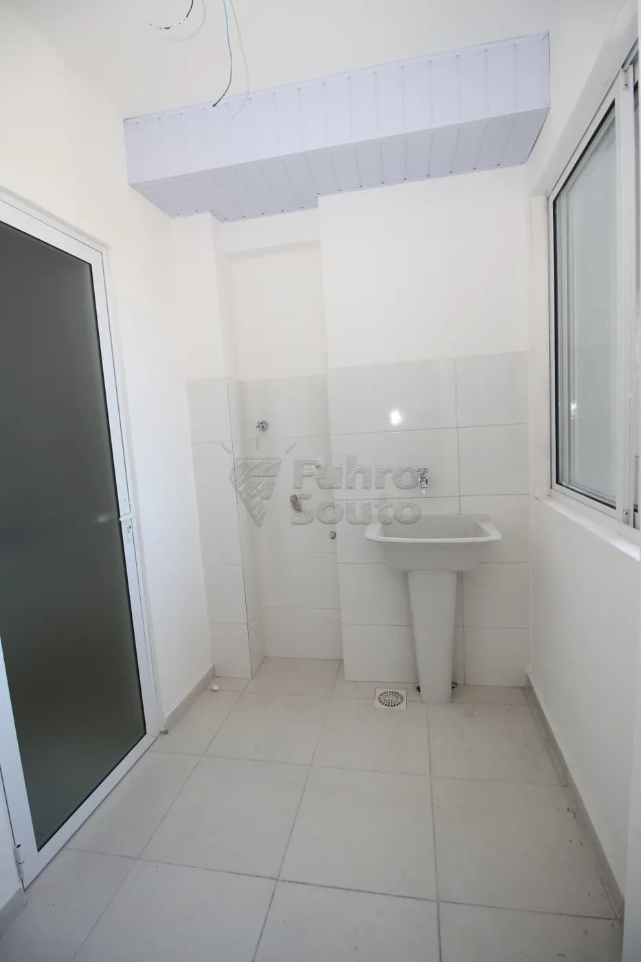 ymekyj-pelotas-apartamento-padrao-centro-16-05-2024_00-32-22-15.webp