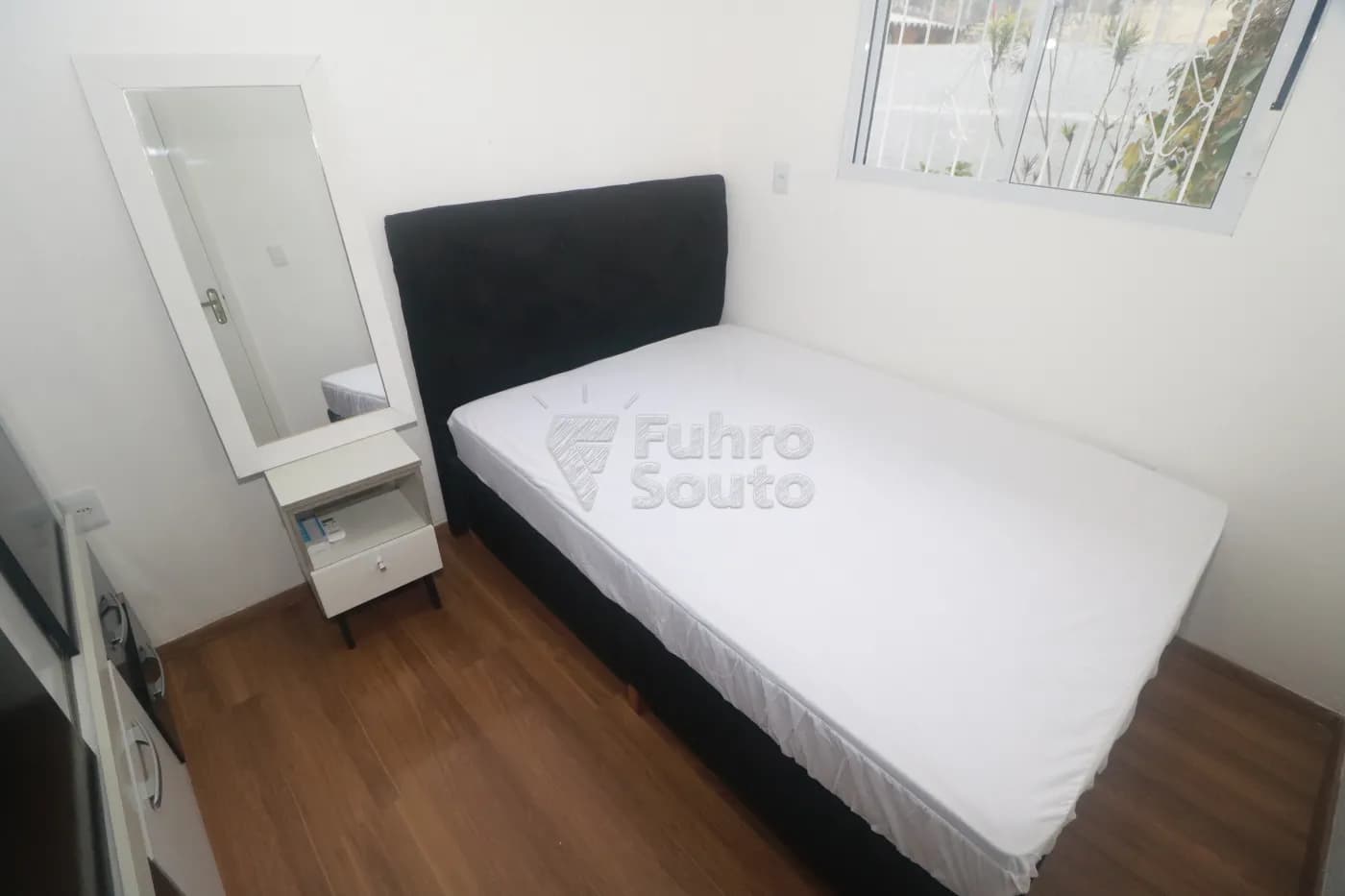 yn3j1h-pelotas-apartamento-fora-de-condominio-centro-26-05-2026_00-50-45-6a1518957232a.webp