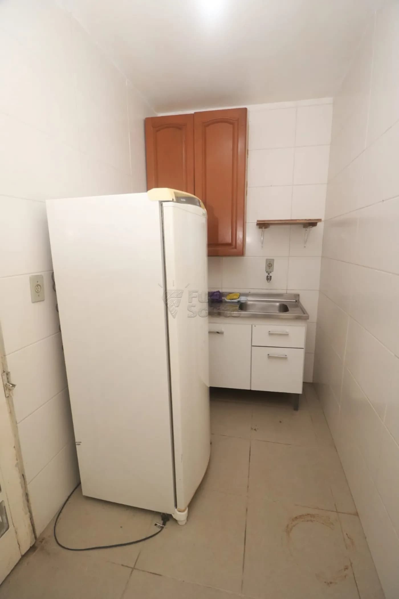 ytvjq9-pelotas-apartamento-kitinete-centro-04-04-2026_11-51-07-69d1255b0d993.webp