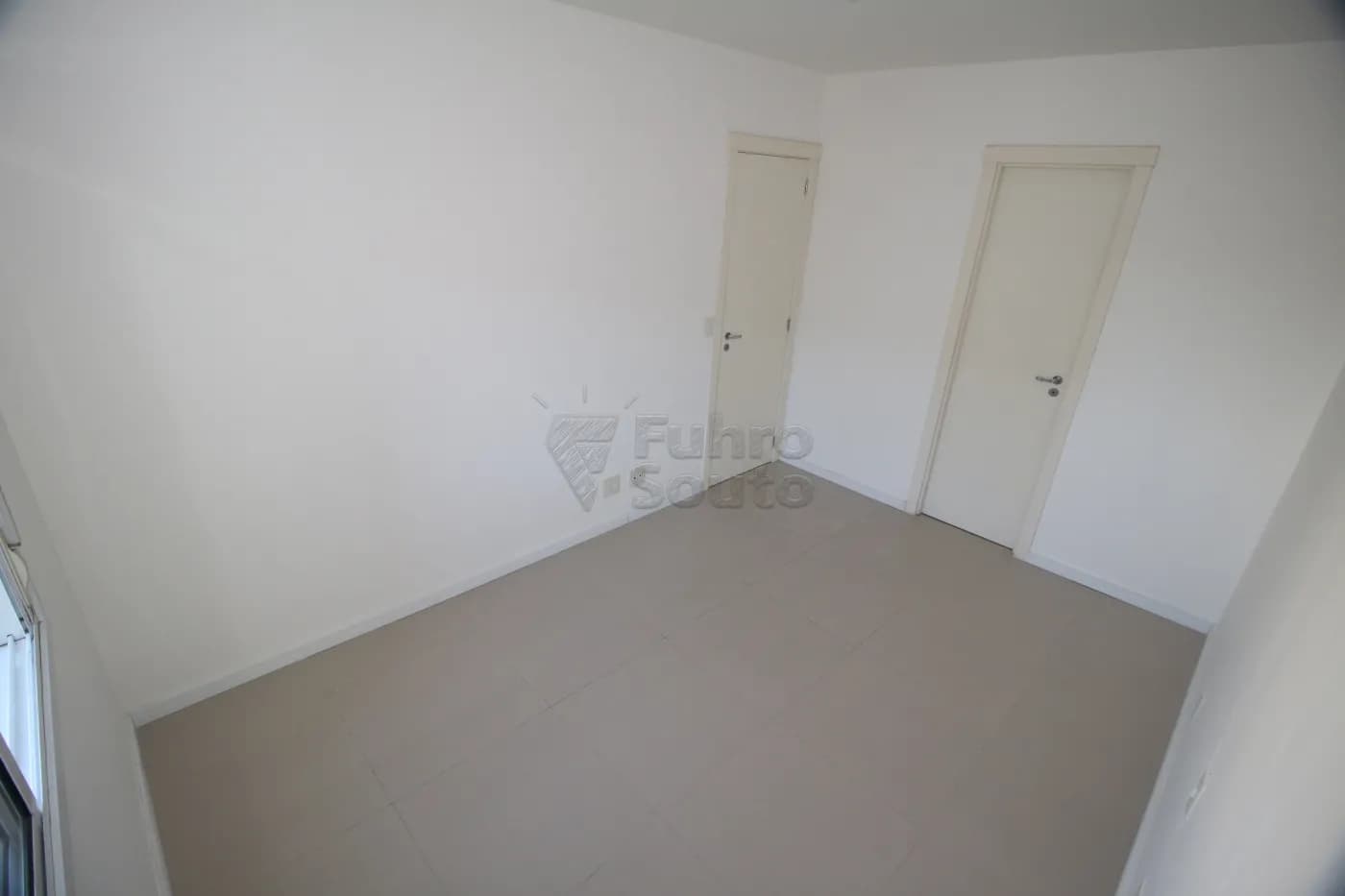 yweuc-pelotas-apartamento-padrao-areal-29-07-2024_23-30-58-17.webp