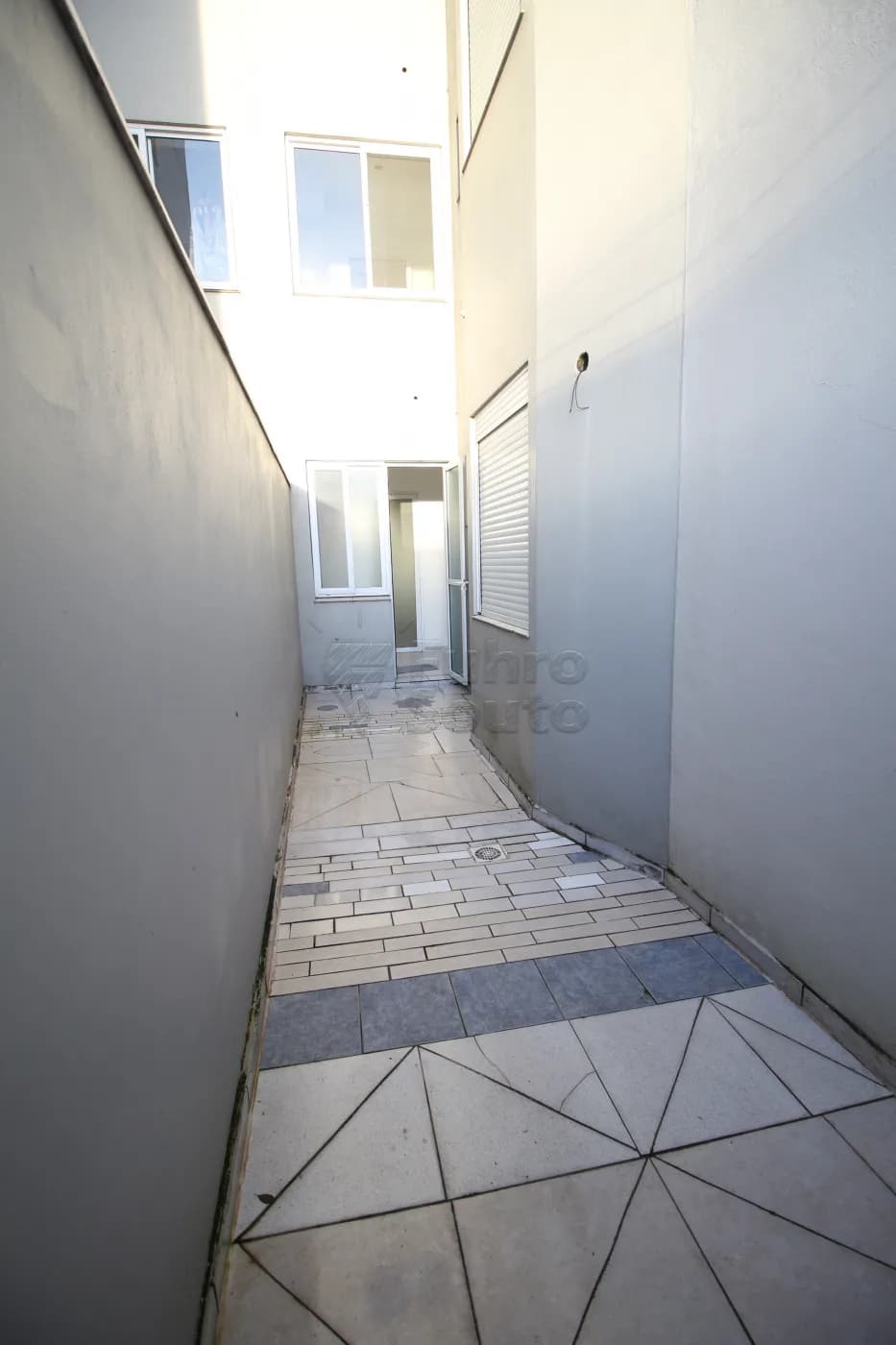 yx35vr-pelotas-apartamento-padrao-centro-28-05-2024_22-29-41-16.webp