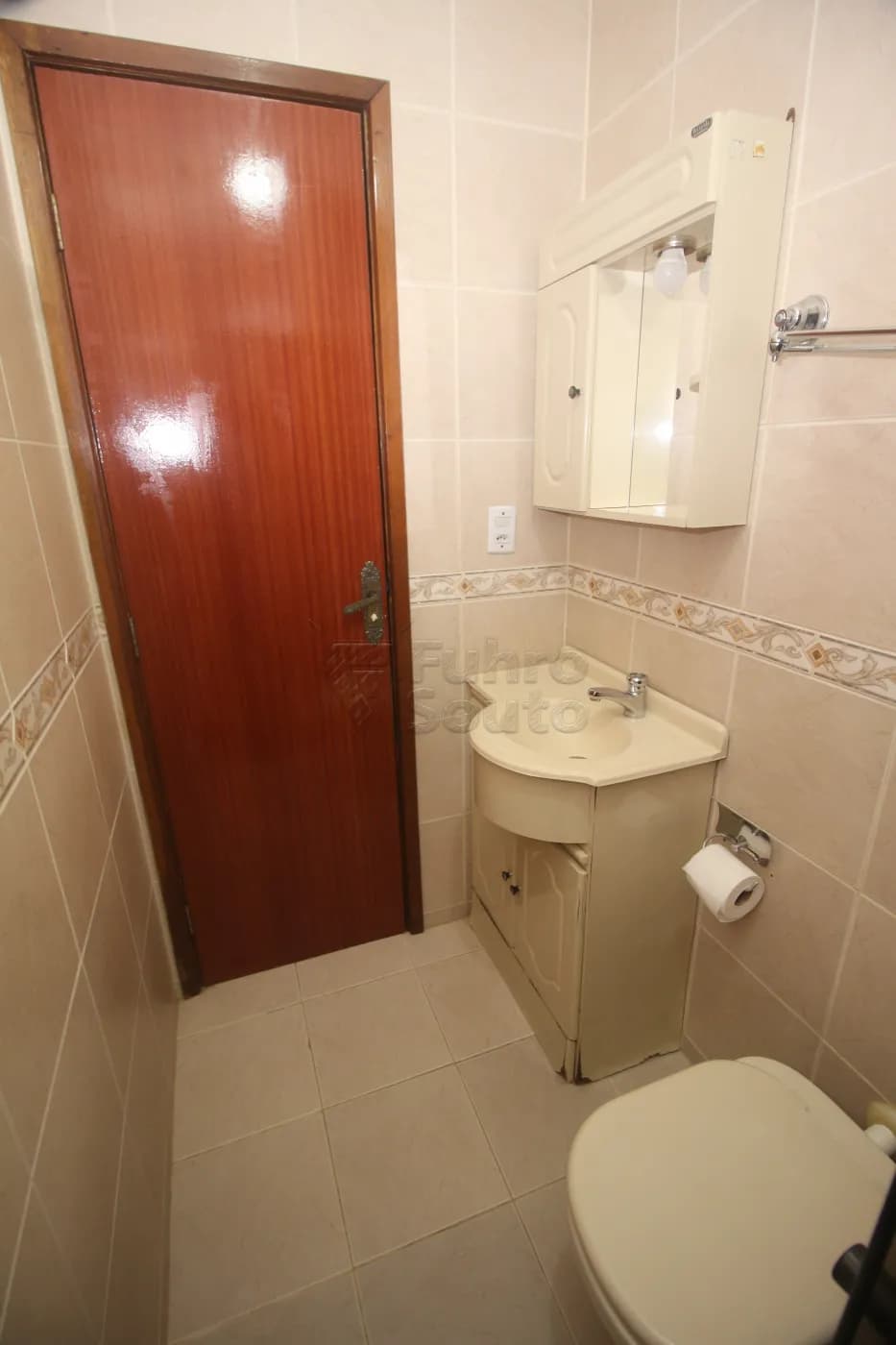 yx40lb-pelotas-apartamento-padrao-centro-26-11-2025_01-49-54-17.webp