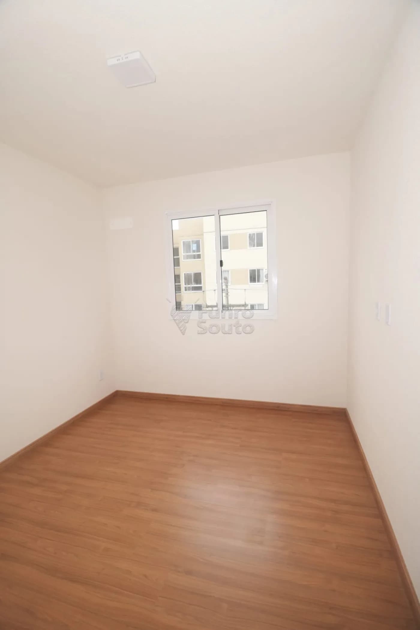 yx4t1-pelotas-apartamento-padrao-fragata-10-04-2026_11-04-46-69d9037ee0ac8.webp