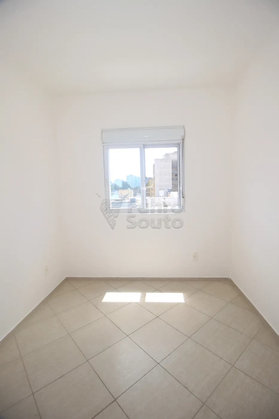 yzi0pe-pelotas-apartamento-padrao-centro-27-10-2025_22-36-11-6.webp