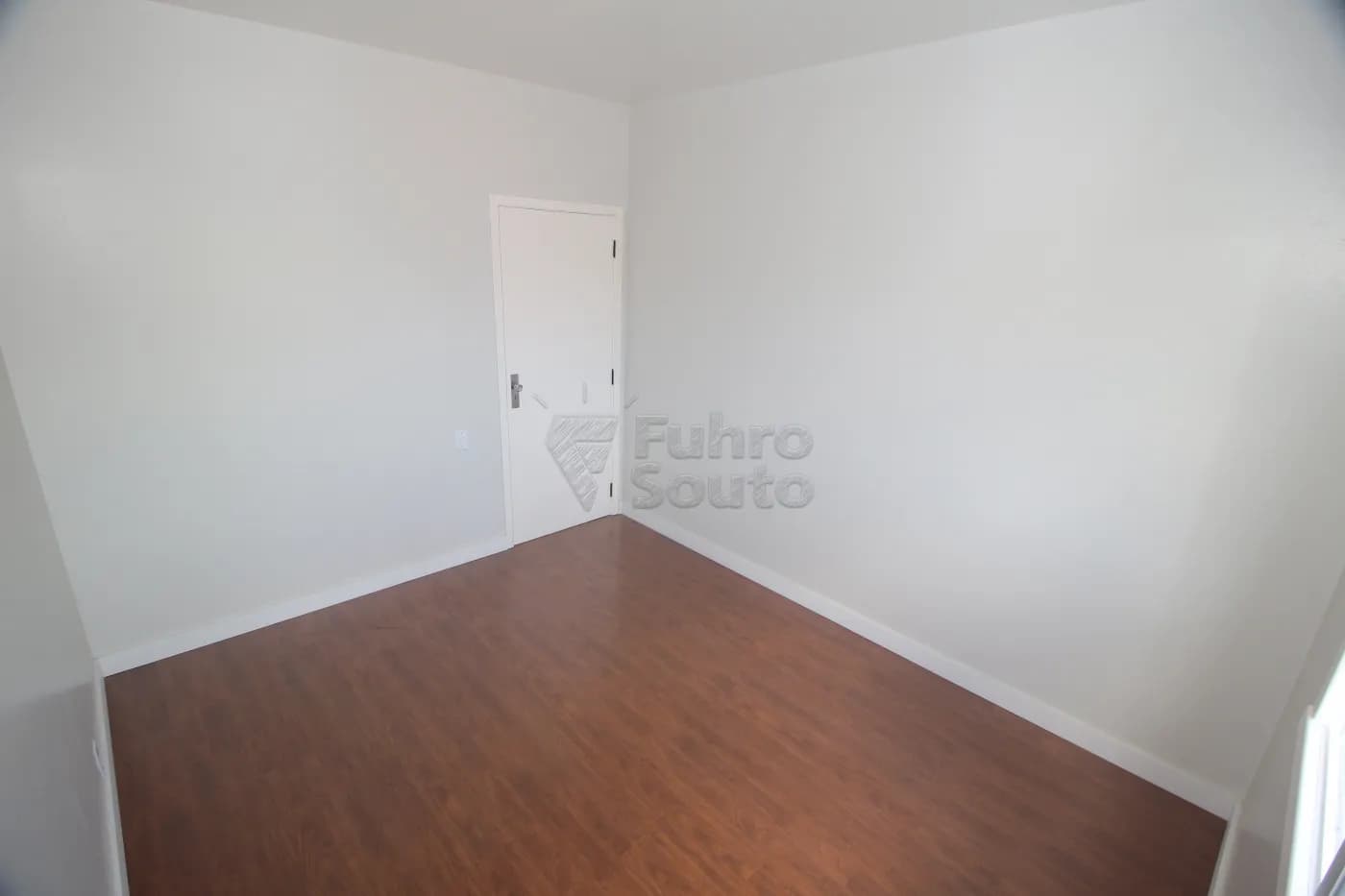 yzn6xm-pelotas-apartamento-padrao-centro-17-09-2024_00-57-24-7.webp
