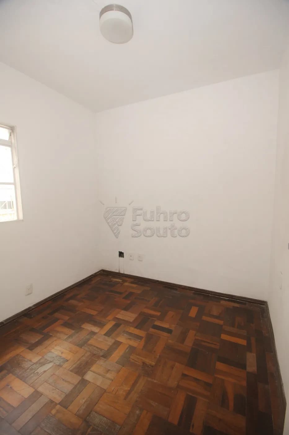 z0haem-pelotas-casa-padrao-centro-15-12-2024_01-05-01-19.webp