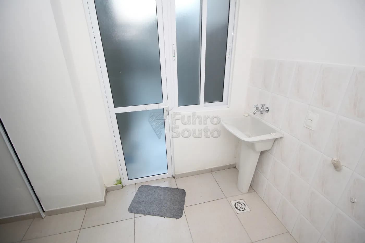 z304oi-pelotas-apartamento-padrao-centro-28-05-2024_22-07-45-14.webp