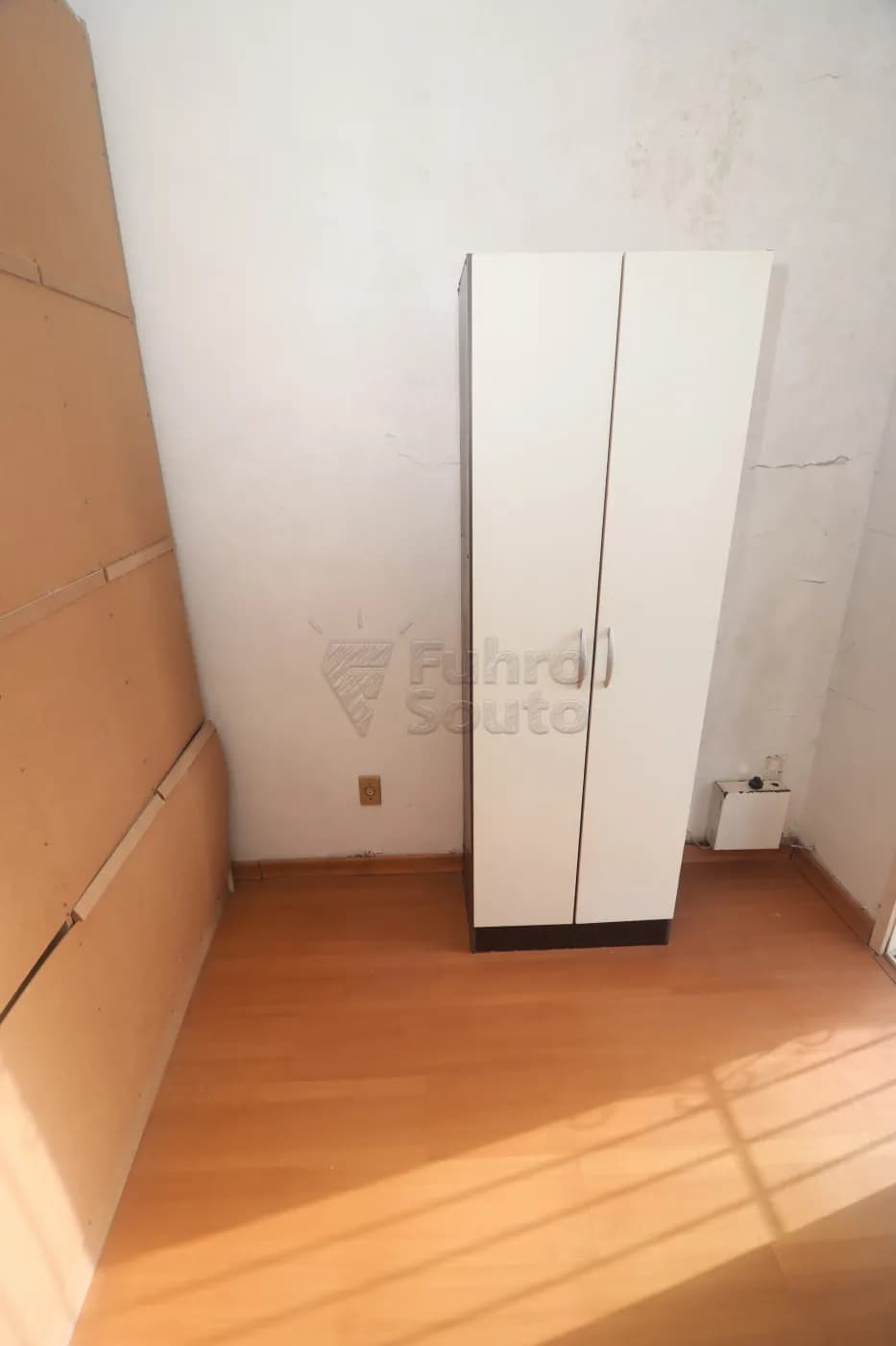 z67q7m-pelotas-casa-padrao-fragata-25-02-2026_22-37-03-699fa3bfa52ef.webp