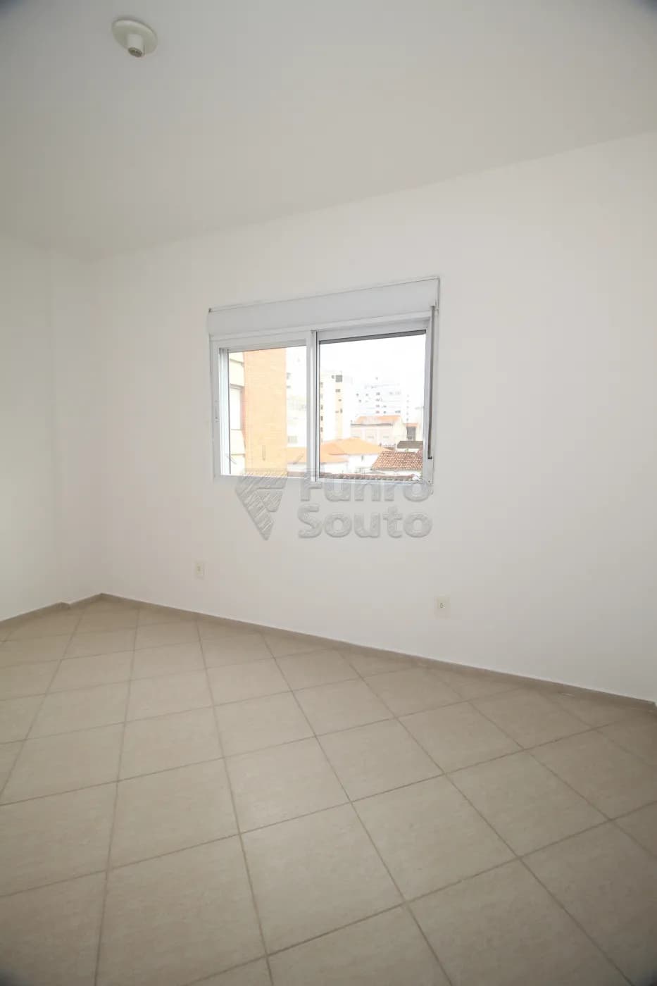 z861ib-pelotas-apartamento-padrao-centro-29-07-2024_23-18-47-11.webp