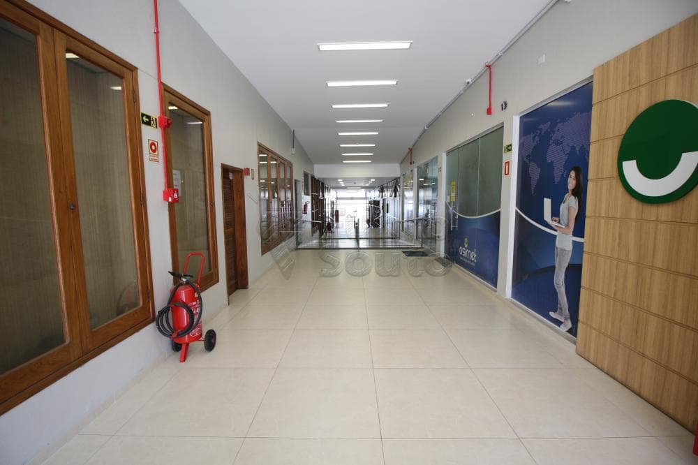 z8gbqw-pelotas-centro-galeria-zanin-anchieta-03-12-2023_08-12-06-5.jpg