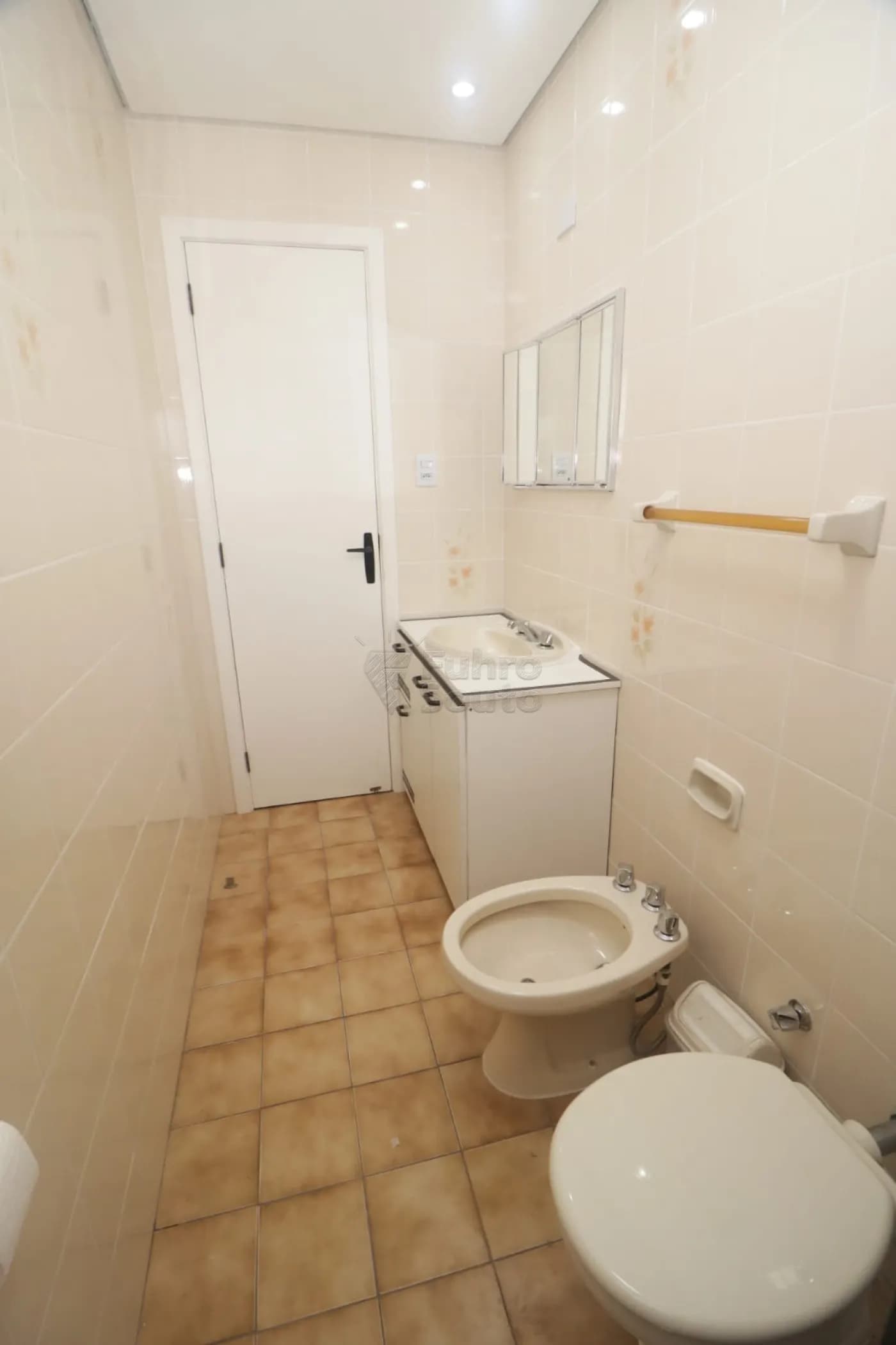 za0nuo-pelotas-apartamento-padrao-centro-31-01-2026_13-57-40-697e3484eaf04.webp