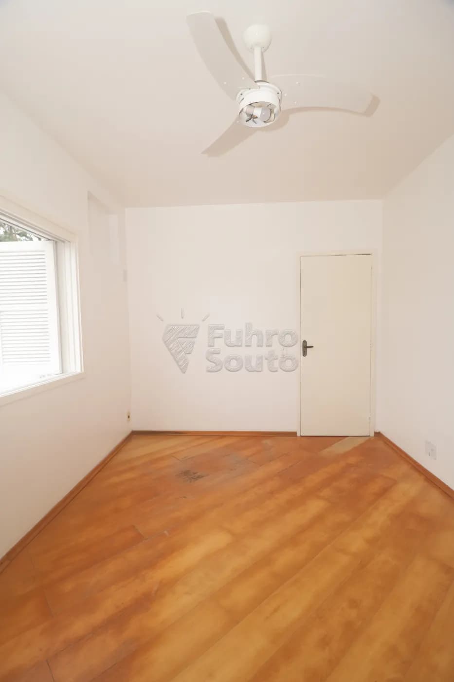zbrox-pelotas-apartamento-padrao-centro-18-03-2026_21-16-38-69bb40665d5ec.webp