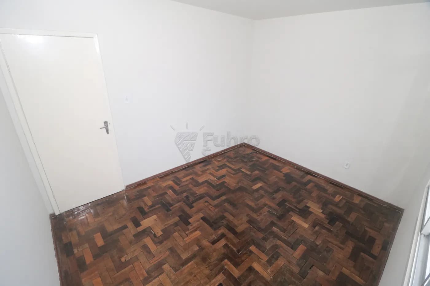 zdajj-pelotas-apartamento-padrao-centro-02-06-2026_23-56-44-6a1f97ece4413.webp