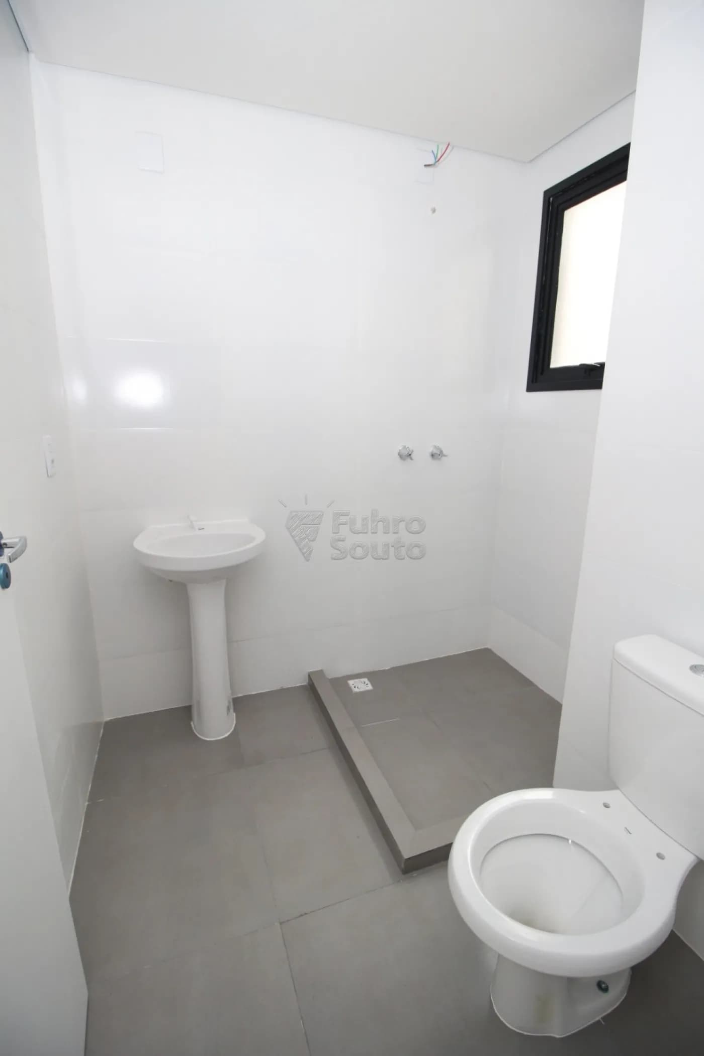 ze3flo-pelotas-apartamento-padrao-centro-20-12-2023_15-45-08-14.webp