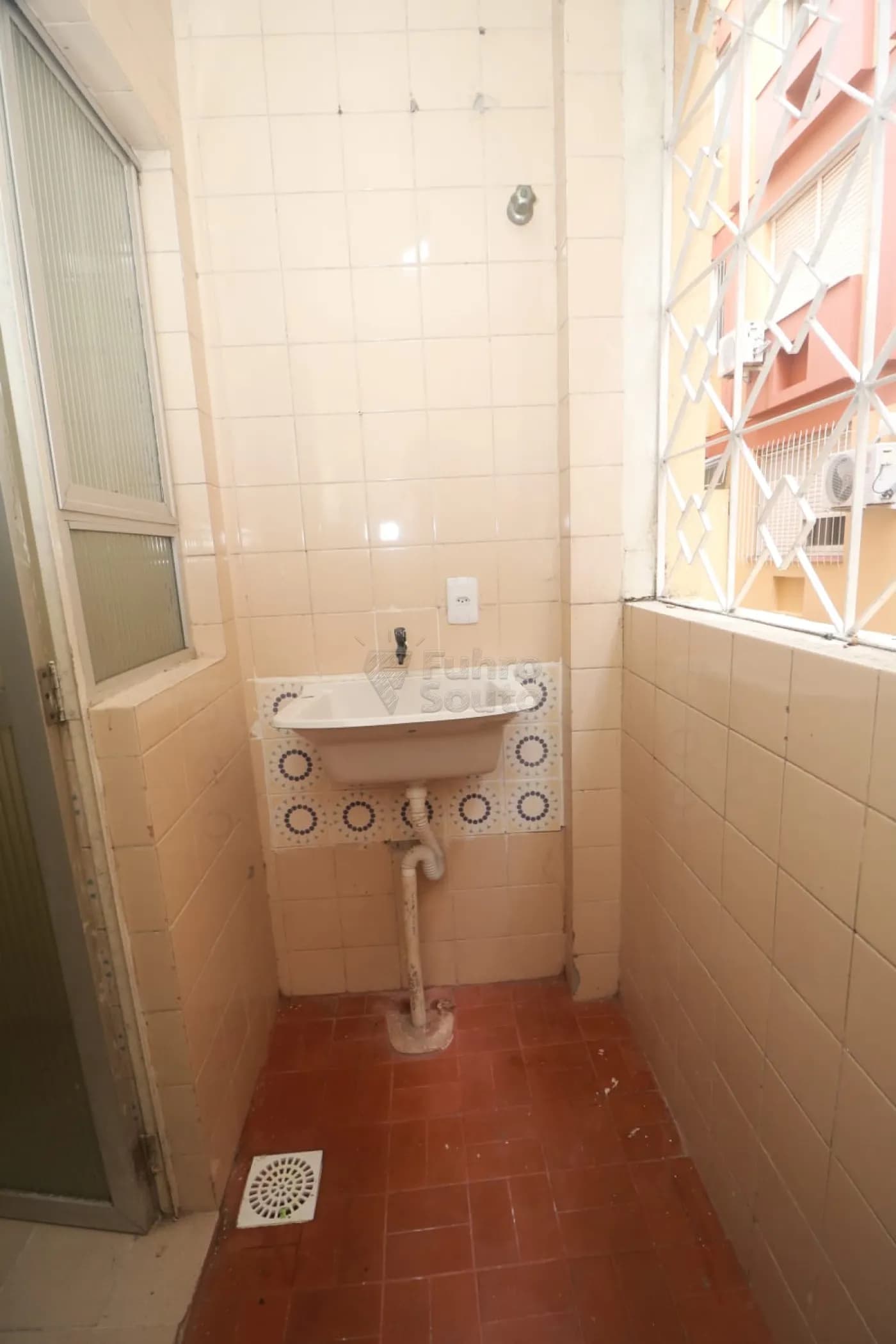 zeyrtq-pelotas-apartamento-padrao-centro-27-04-2026_12-28-04-69ef808481f7e.webp