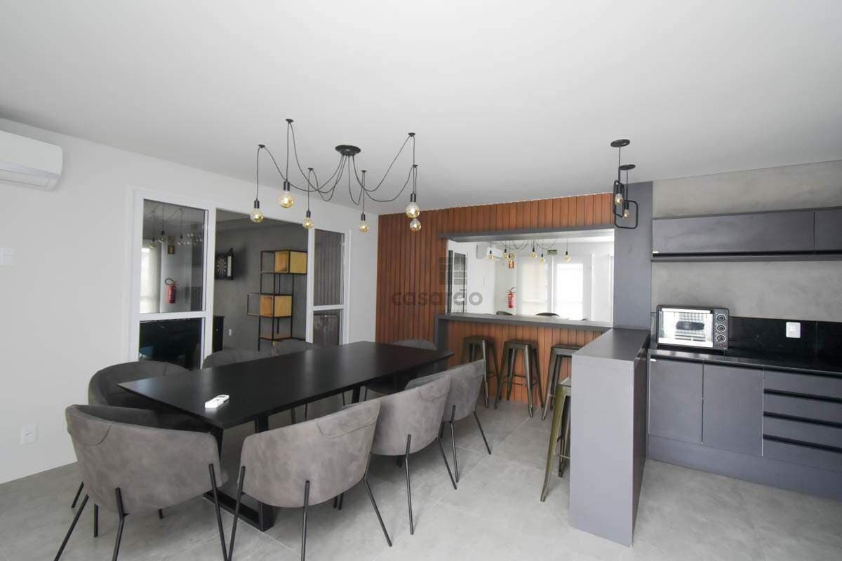 zf2dz-studio-1-quarto-no-pelotas-sala-de-reunioes.jpg