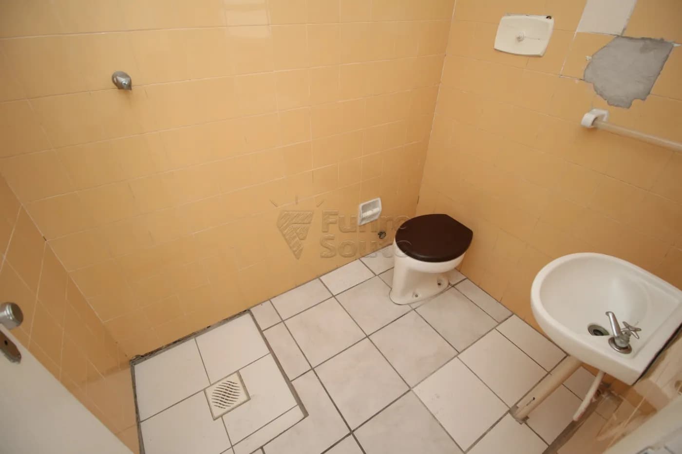 zffvt6-pelotas-apartamento-padrao-centro-03-04-2024_23-42-42-25.webp