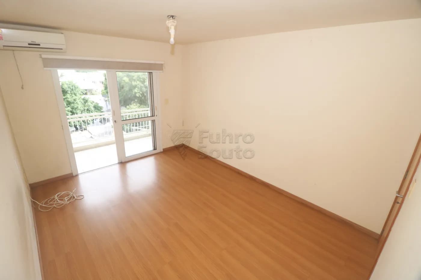 zfo4gig-pelotas-apartamento-padrao-centro-30-03-2026_22-01-31-69cb1ceb71784.webp
