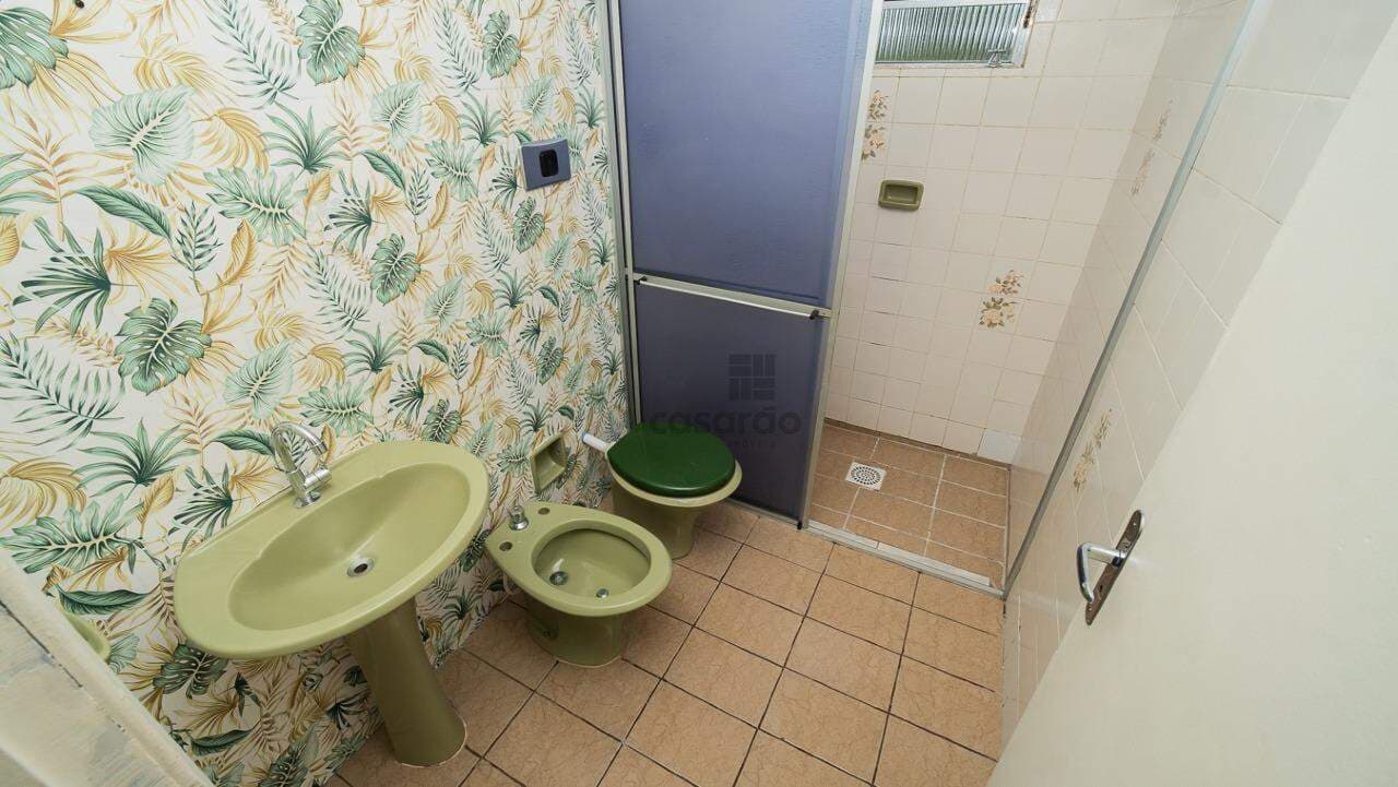 zfqkzs-apartamento-2-quartos-no-pelotas-banheiro-social.jpg