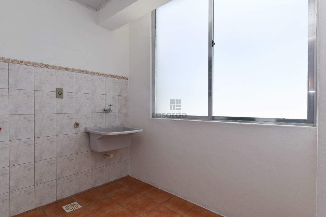 zl2wce-apartamento-2-quartos-no-pelotas-area-de-servico.jpg