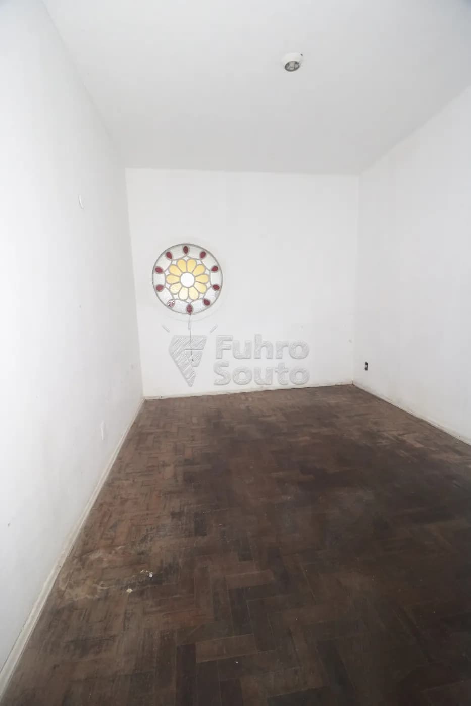 zmtgzo-pelotas-casa-padrao-areal-24-06-2026_23-13-28-6a3c8ec80cf7a.webp