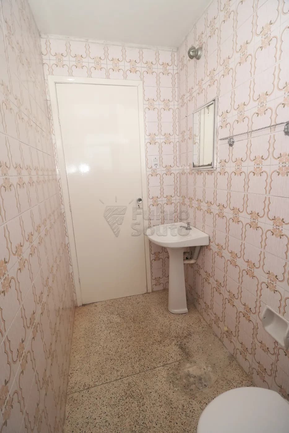 zmzb1f-pelotas-apartamento-padrao-centro-02-06-2026_23-57-04-6a1f9800460d9.webp