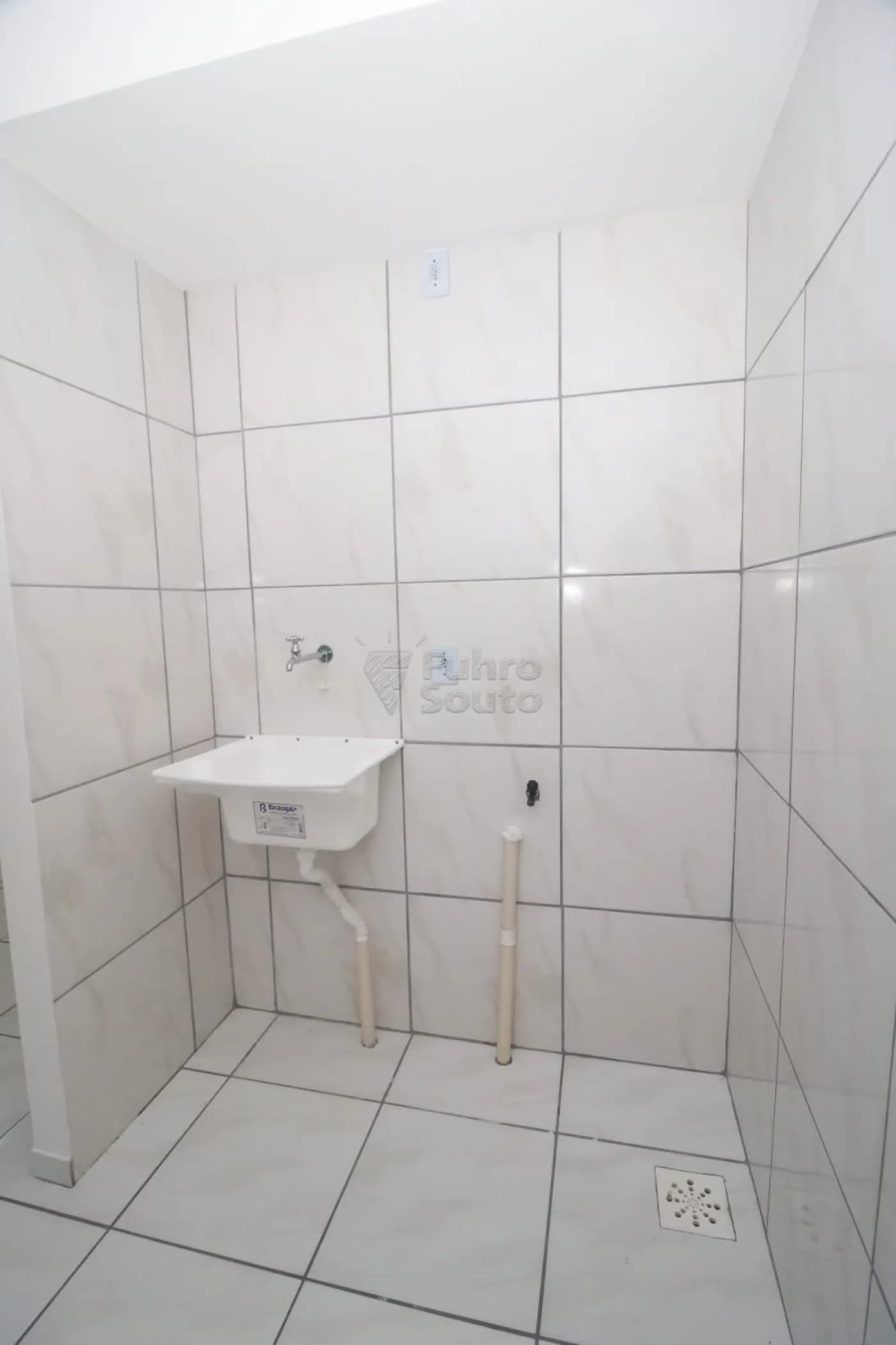 zrcy58-pelotas-apartamento-padrao-fragata-02-06-2026_10-06-33-6a1ed55948b3b.webp