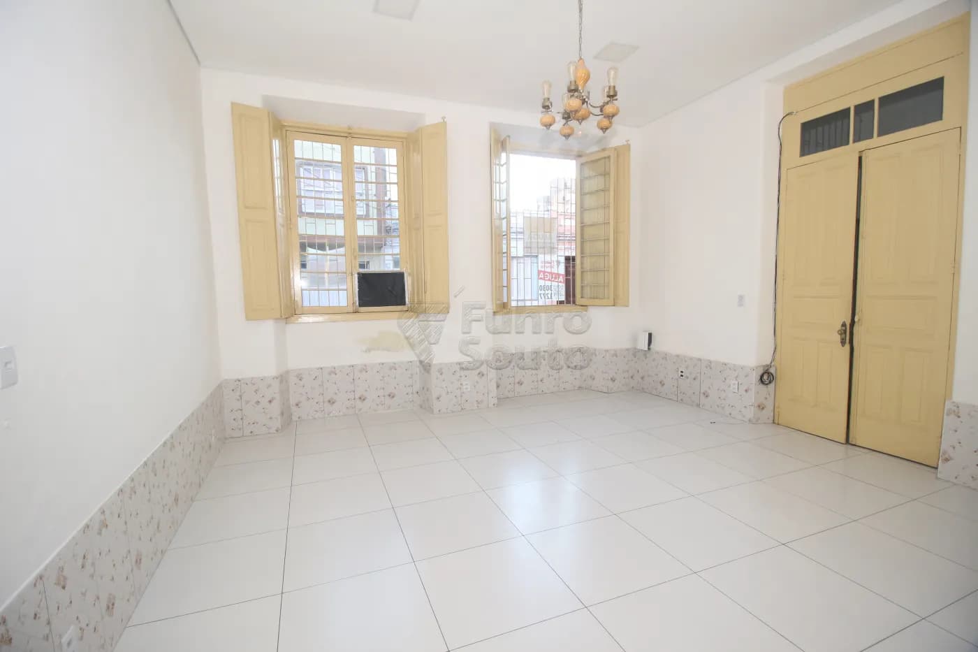 zro4ir-pelotas-comercial-casa-centro-07-06-2025_00-12-47-12.webp