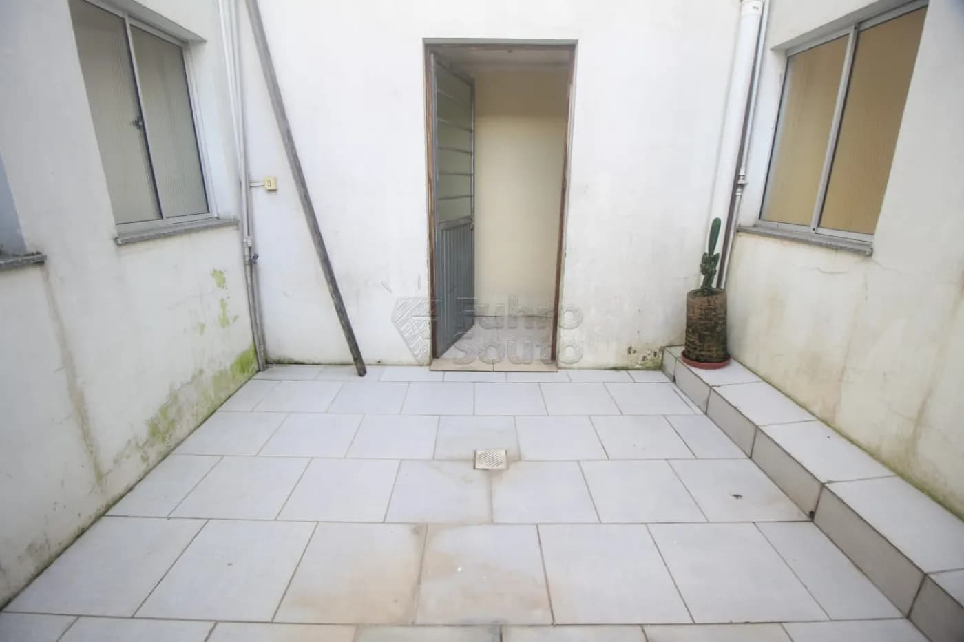 zrwg78-pelotas-apartamento-fora-de-condominio-areal-07-08-2025_15-06-46-21.webp