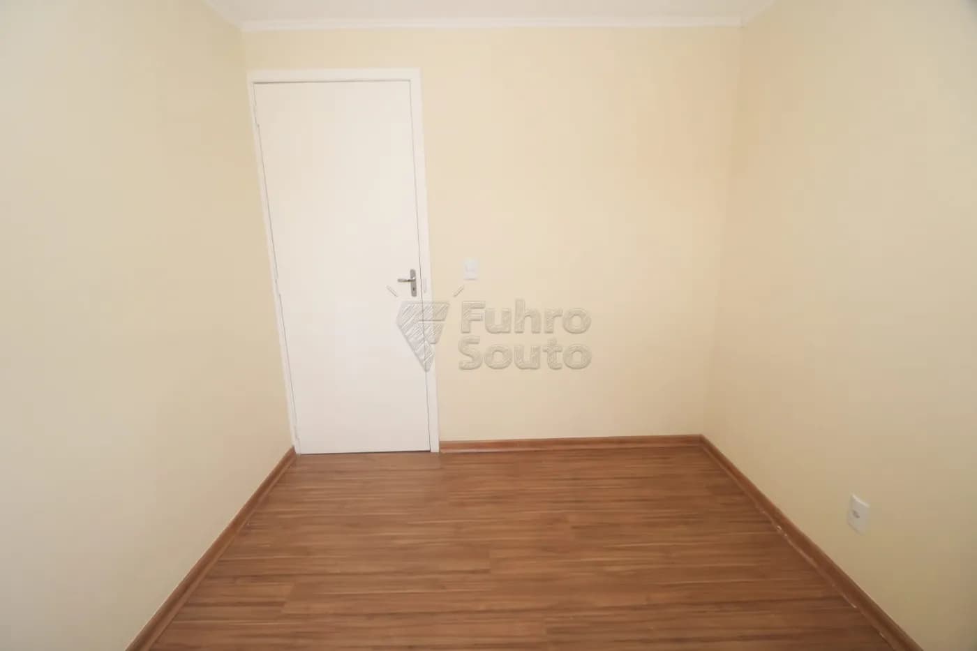 zu1v3k-pelotas-apartamento-padrao-tres-vendas-27-05-2026_16-10-34-6a1741aa5ddcb.webp